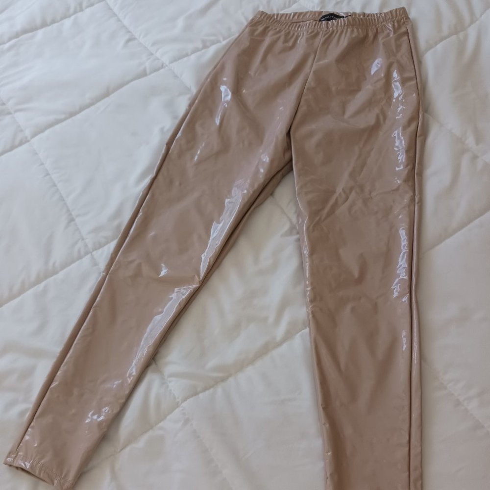 VINYL LEGGINGS